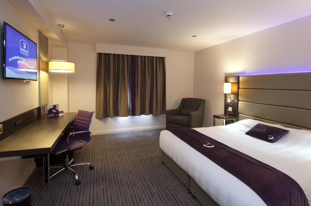 Premier Inn London Greenford Quarto foto