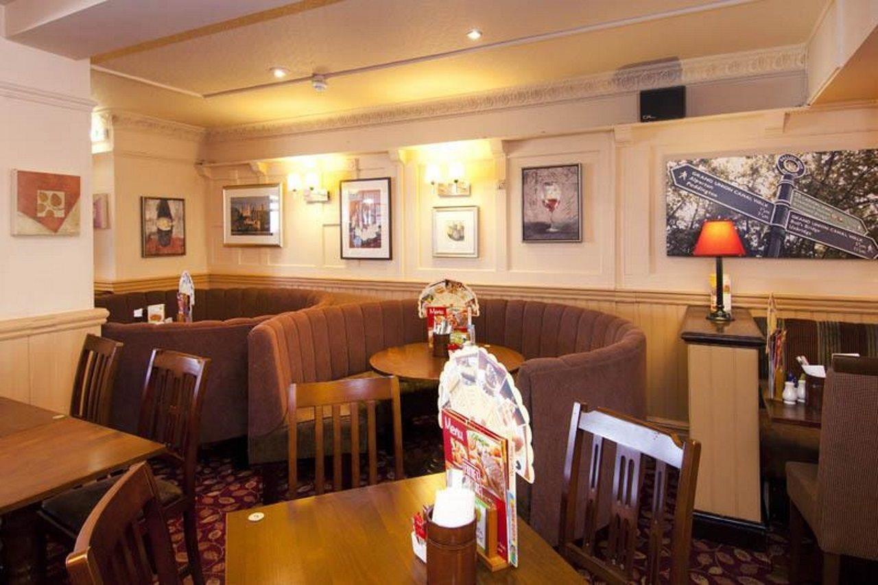 Premier Inn London Greenford Exterior foto